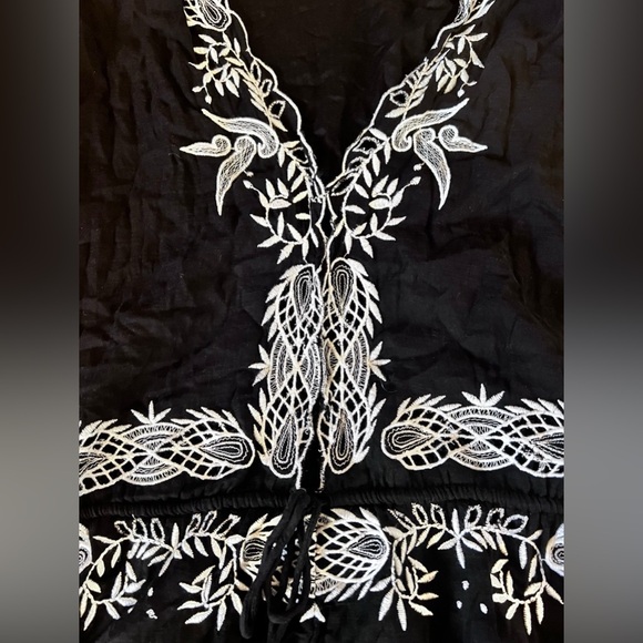 Free People Weila Romper Embroidered Tie Short Sleeve Pockets Black Small - Picture 11 of 14